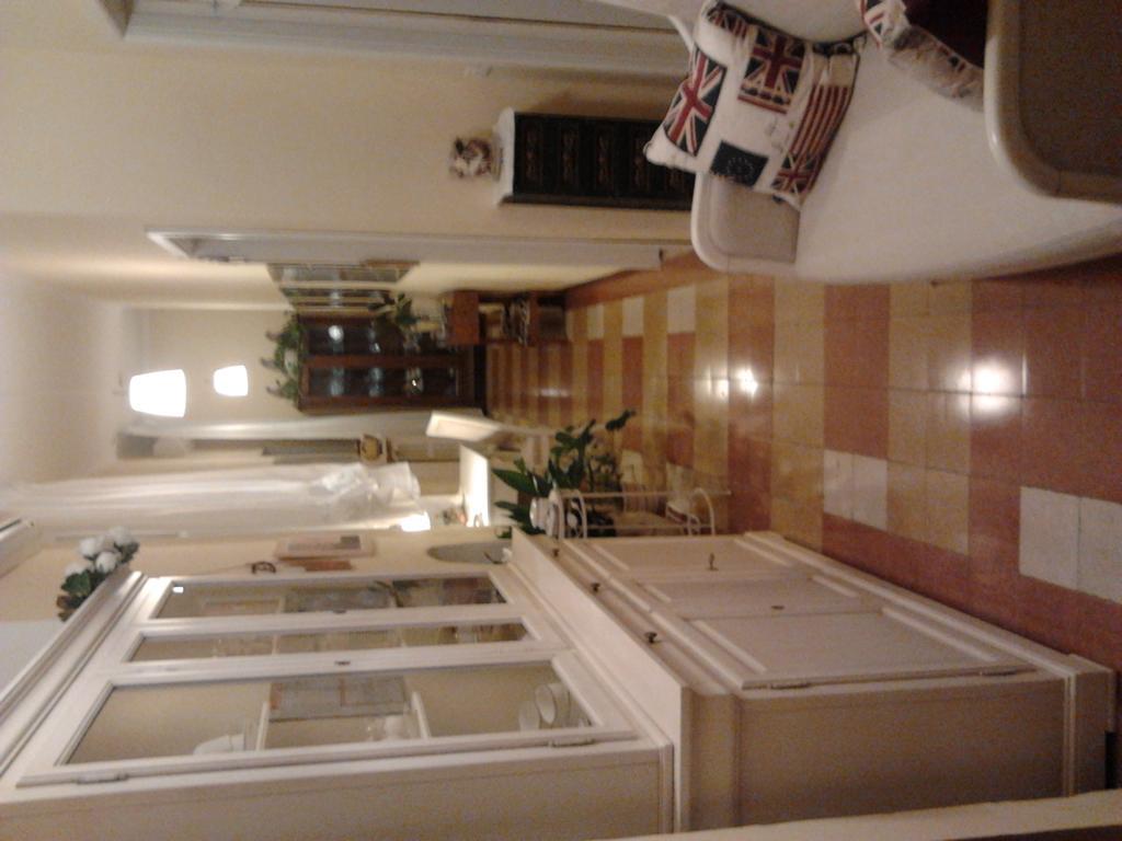 A Casa Di Luca Hotel Verona Szoba fotó