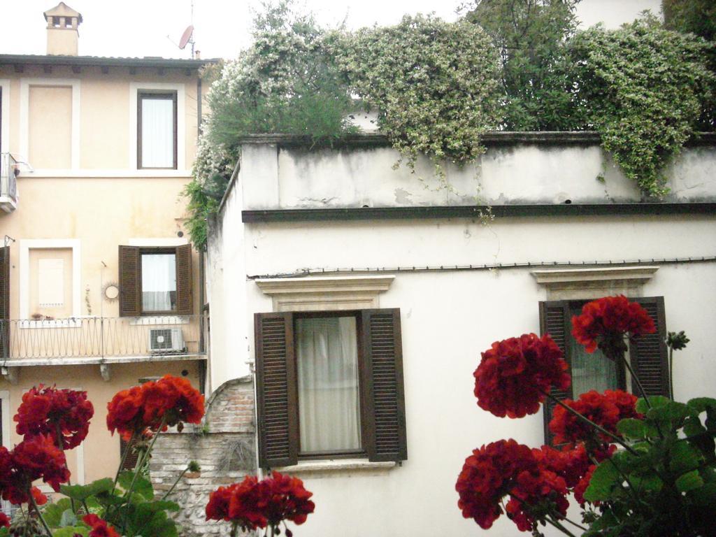A Casa Di Luca Hotel Verona Kültér fotó